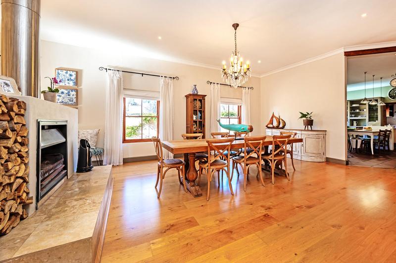 4 Bedroom Property for Sale in Vierlanden Western Cape